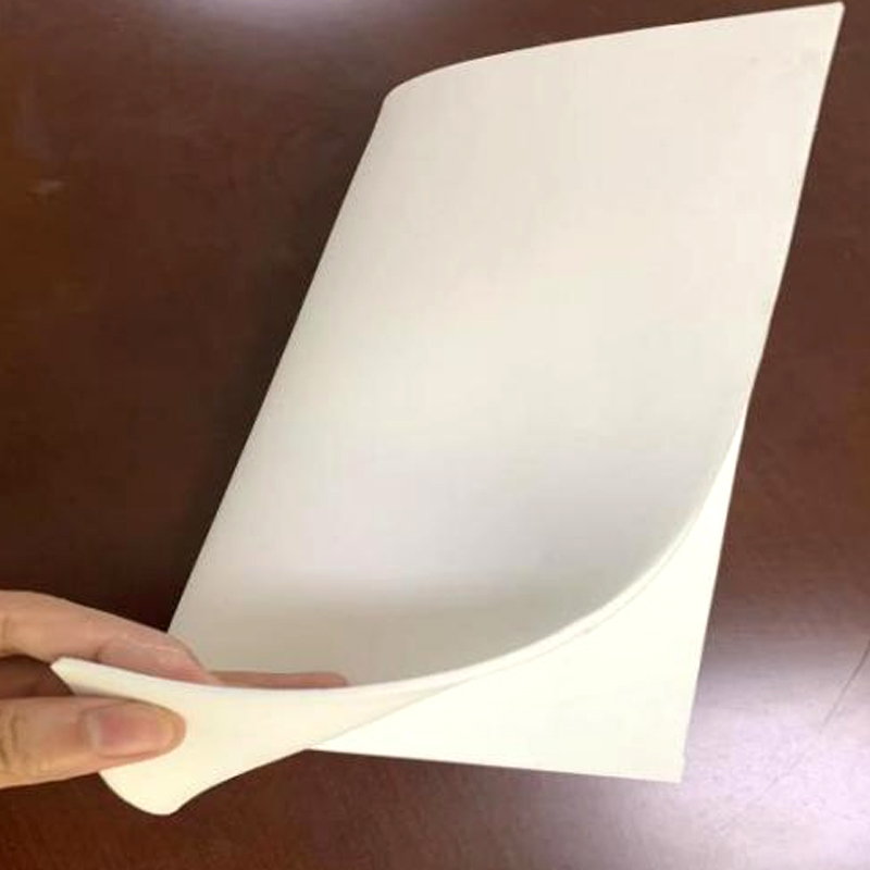 Coton d'isolation thermique en silicone poreux sous vide